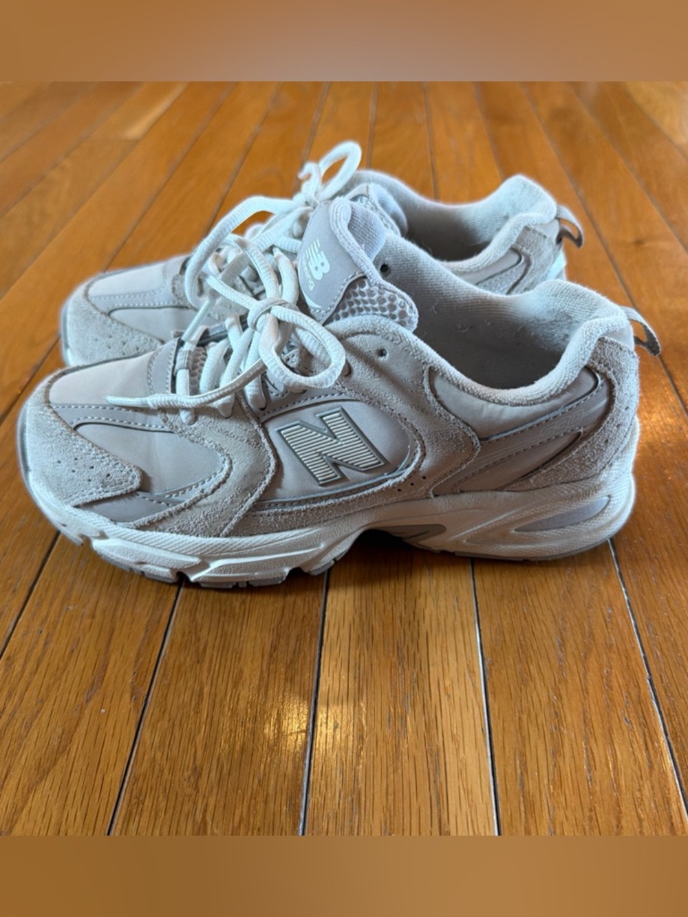 New Balance 530 Tennis Shoes Sneakers Youth Unisex Sz Girl Boy 4 GR530KE Grey